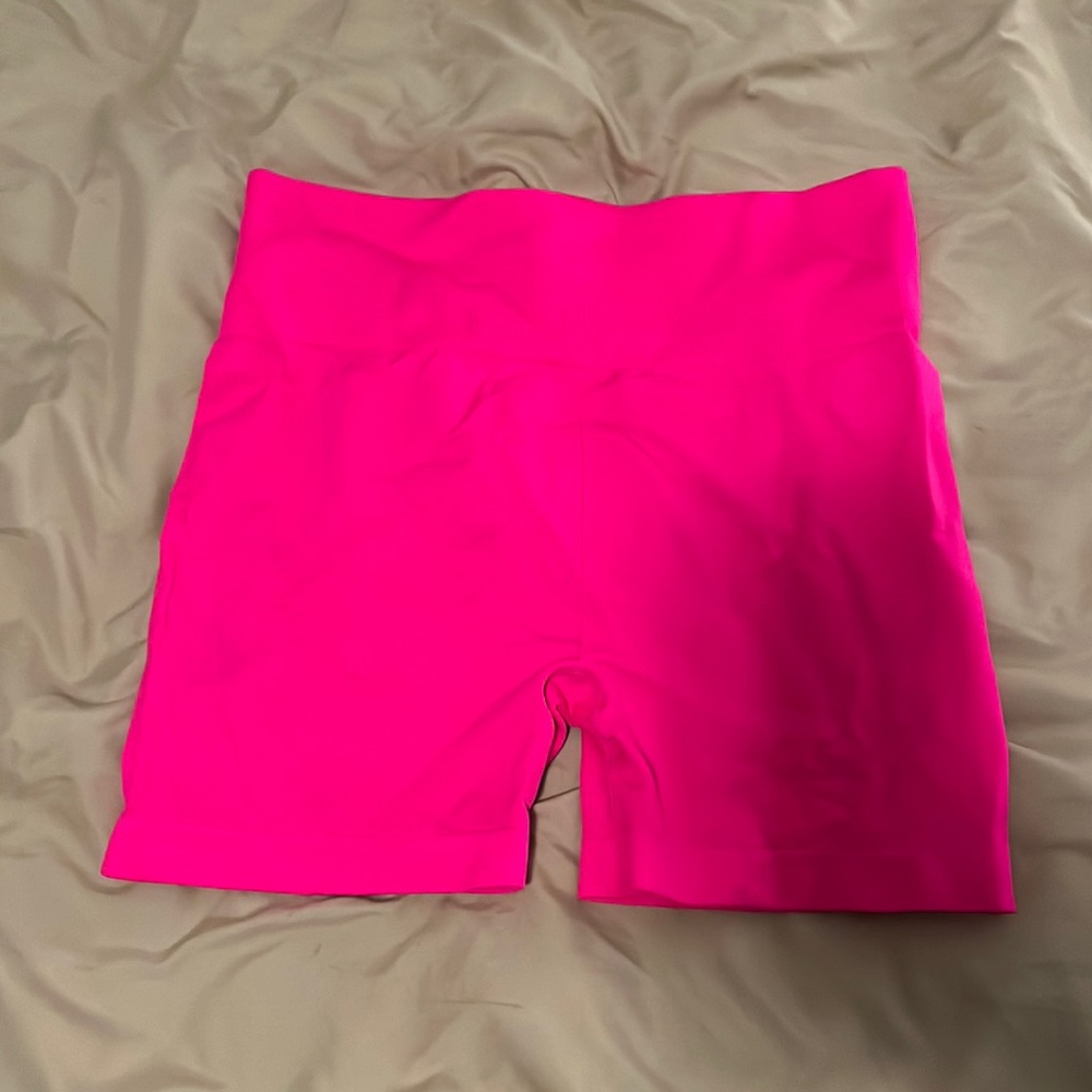 Zyia Active brand hot pink active shorts size XL